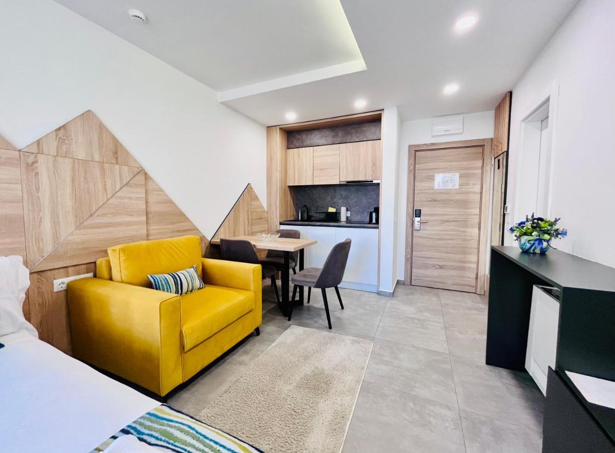 Inter Holiday Apartments Pomorie Ngoại thất bức ảnh